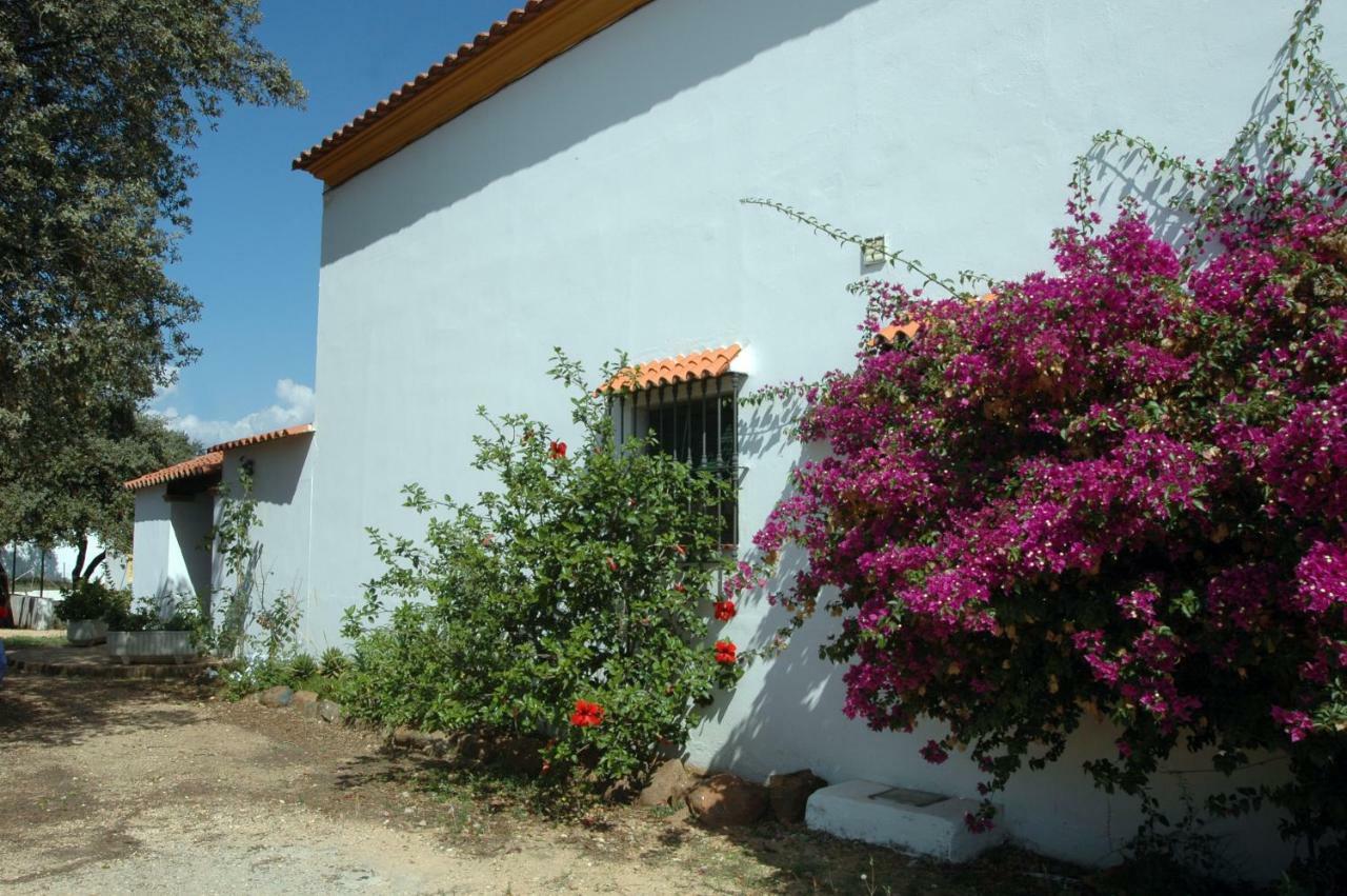 El Romerito Guest House Zalamea la Real Luaran gambar