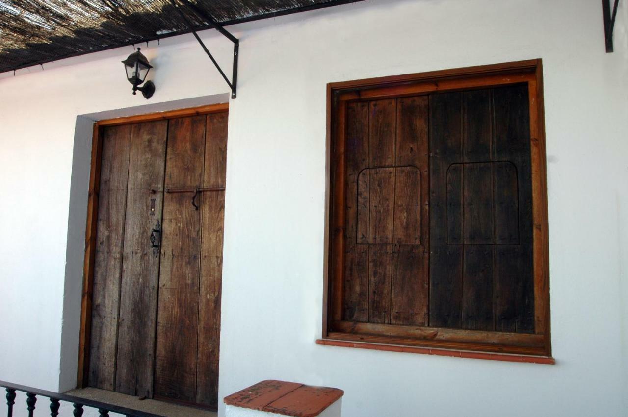 El Romerito Guest House Zalamea la Real Luaran gambar