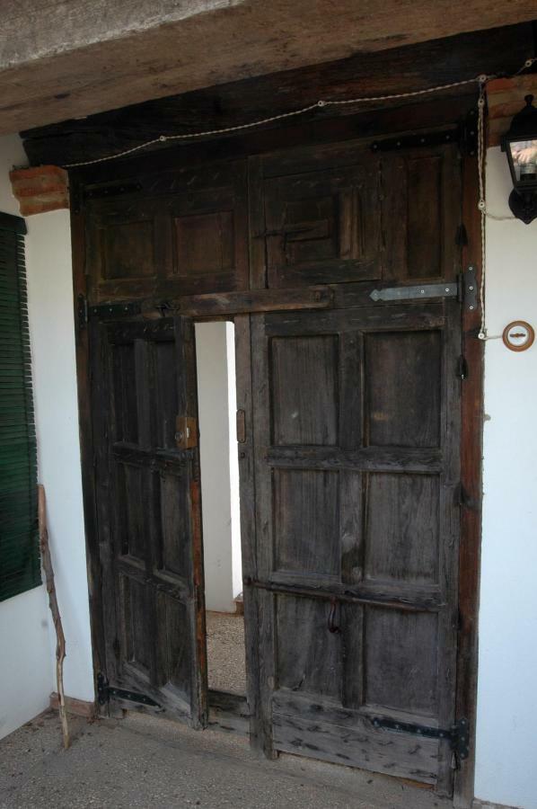 El Romerito Guest House Zalamea la Real Luaran gambar