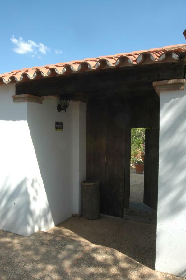 El Romerito Guest House Zalamea la Real Luaran gambar
